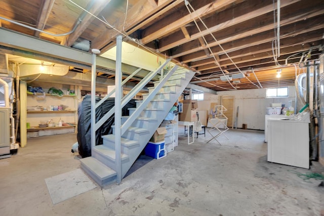 basement featuring independent washer and dryer