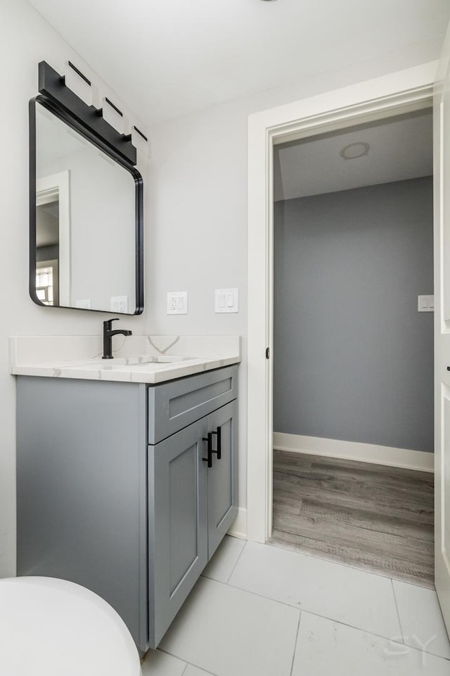 bathroom with vanity