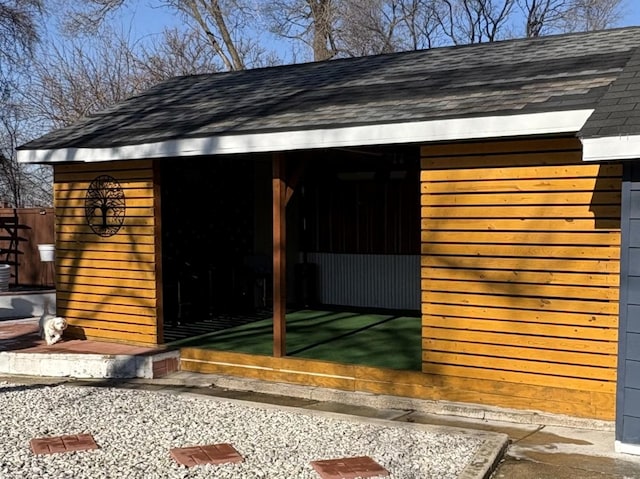 view of outbuilding