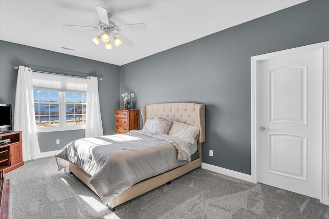 bedroom featuring carpet flooring and ceiling fan