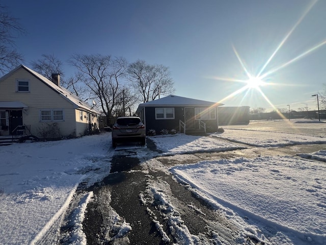 view of front of property