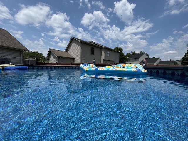 view of swimming pool