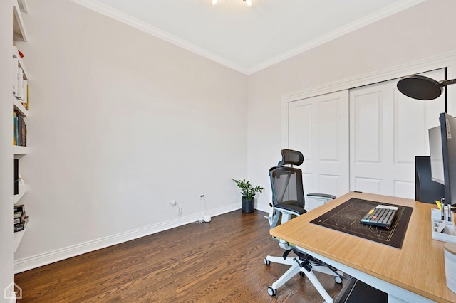 office area with crown molding and dark hardwood / wood-style floors