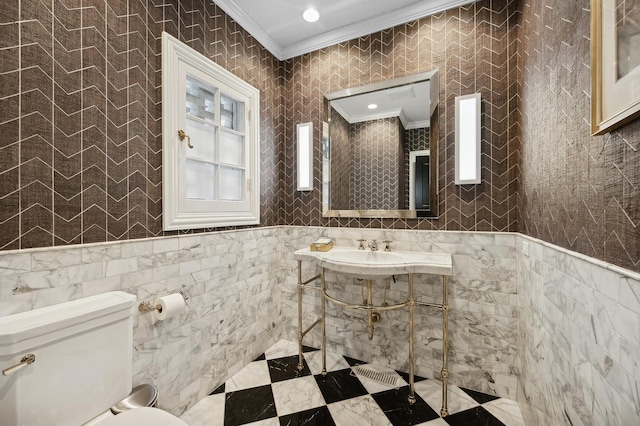 bathroom with toilet, ornamental molding, tile walls, and recessed lighting