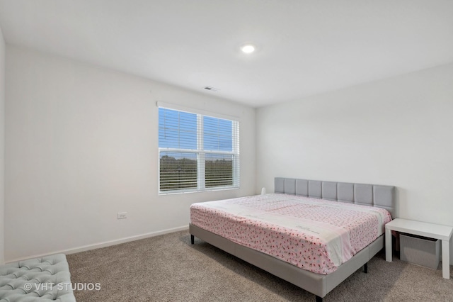 view of carpeted bedroom