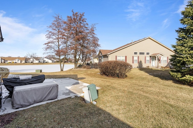 view of yard with a patio