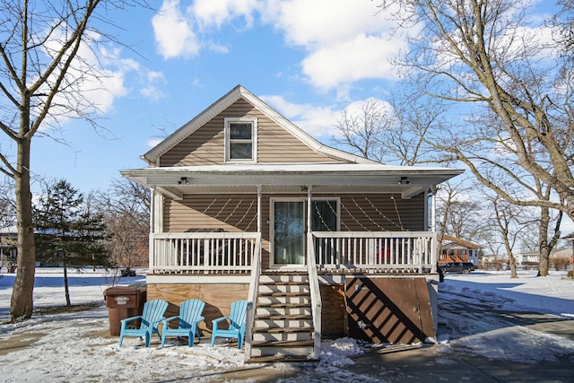 view of front facade featuring covered porch