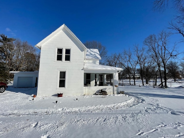 view of front of house featuring covered porch