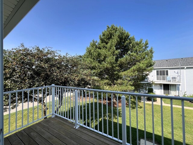 498 Meadow Green Ln, Round Lake Beach, IL 60073 - photo 21