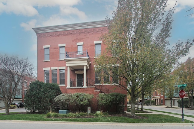 view of building exterior