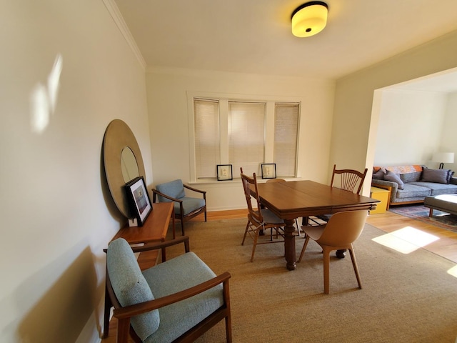 dining room with crown molding