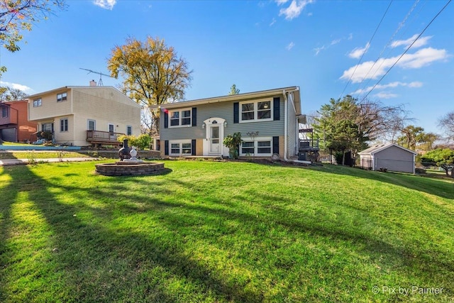 view of front of property with a front lawn