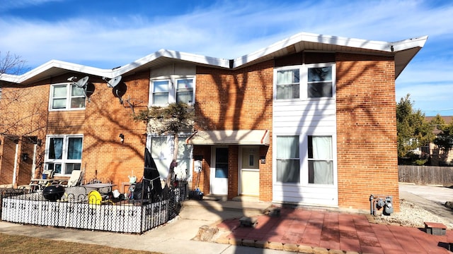 view of front of house with a patio