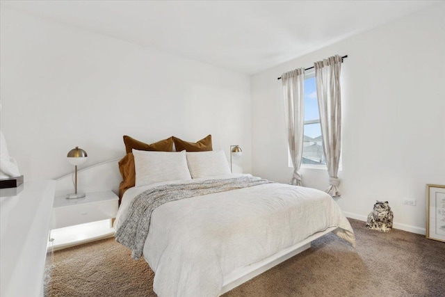 bedroom featuring carpet flooring