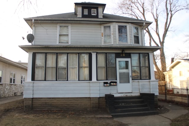 view of front of house