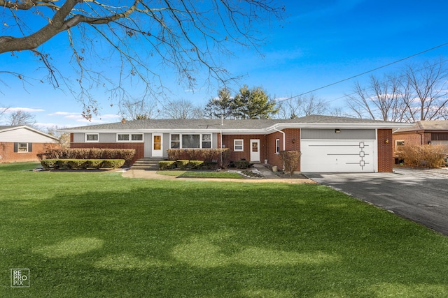 single story home featuring a garage