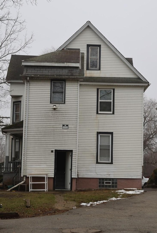 view of rear view of house