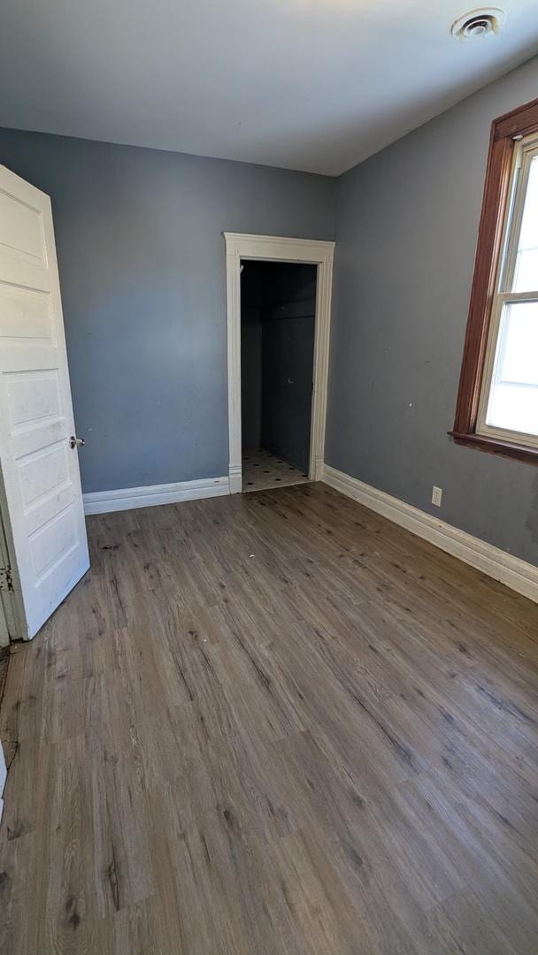 empty room featuring light hardwood / wood-style flooring