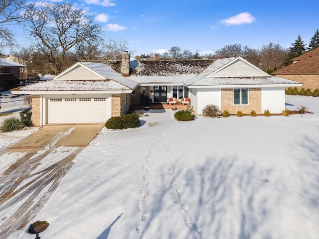 view of front of home featuring a garage