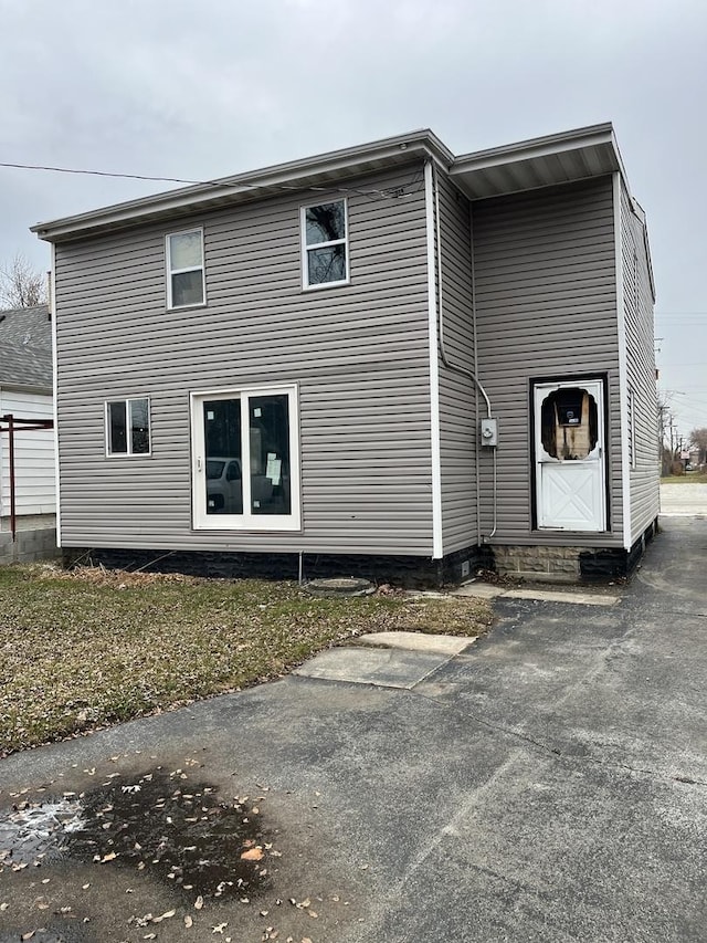 view of rear view of house