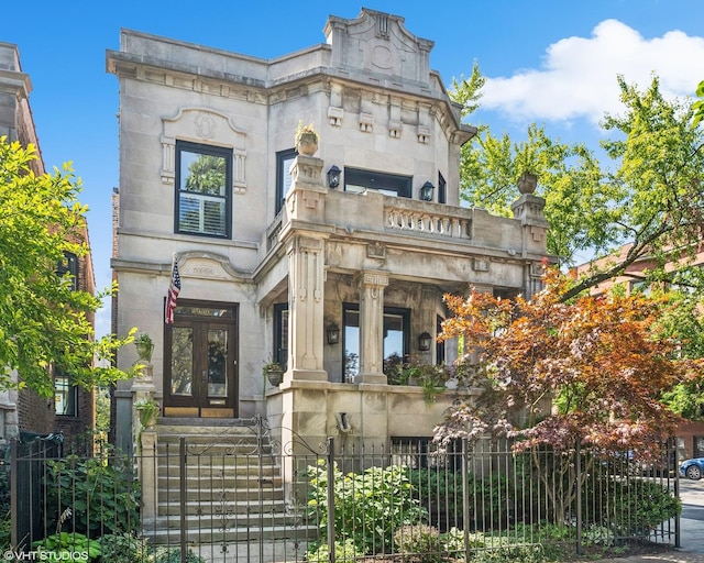 view of front of property featuring french doors