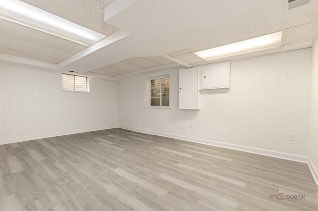 1712 Shawnee Trl, Northbrook, IL 60062 - below grade area with light wood-style flooring and baseboards