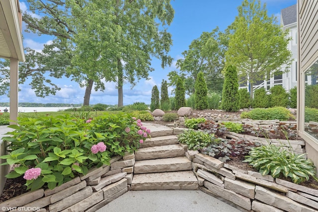 view of yard with a water view