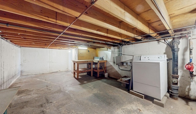 basement featuring washer / clothes dryer