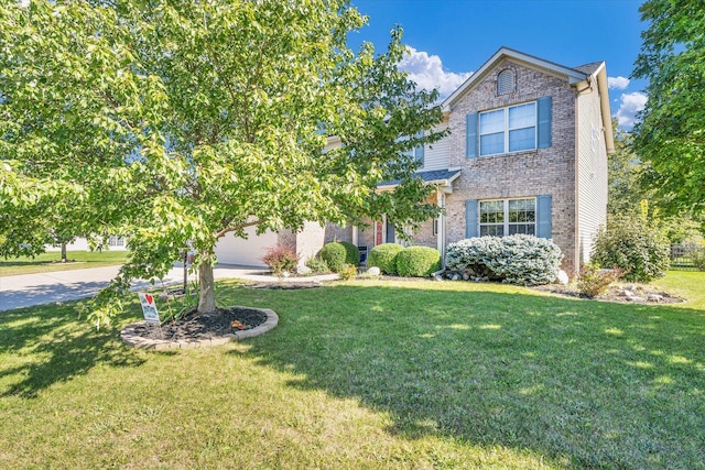 view of front of property with a front yard