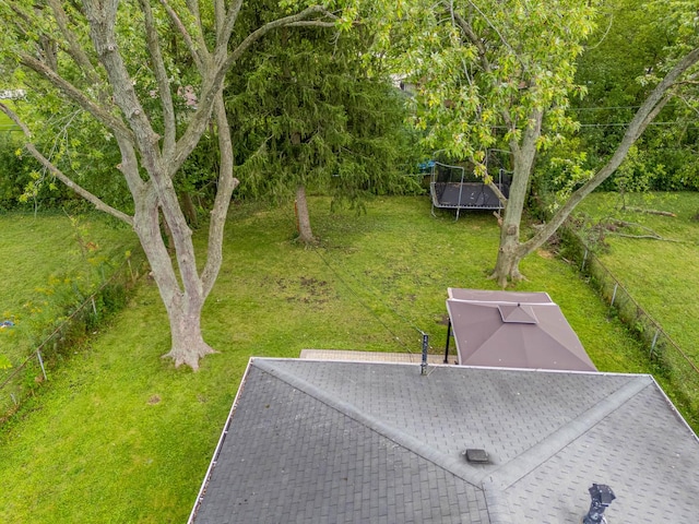 view of yard featuring a trampoline