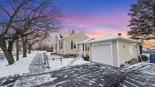 view of front of house featuring a garage