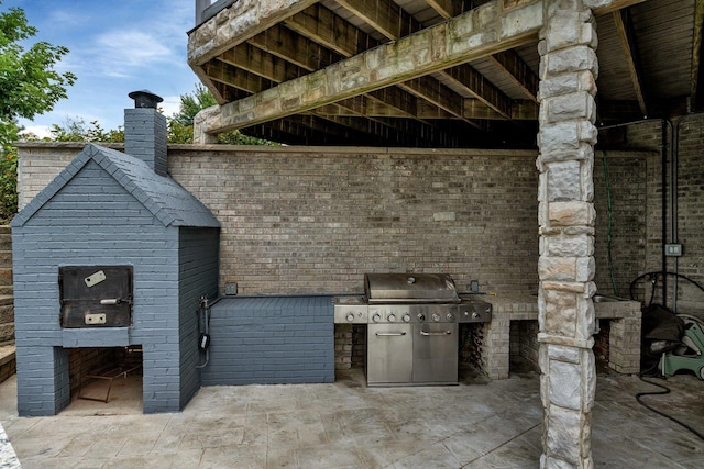 8726 E Goodfarm Rd, Gardner, IL 60424 - view of patio / terrace with grilling area