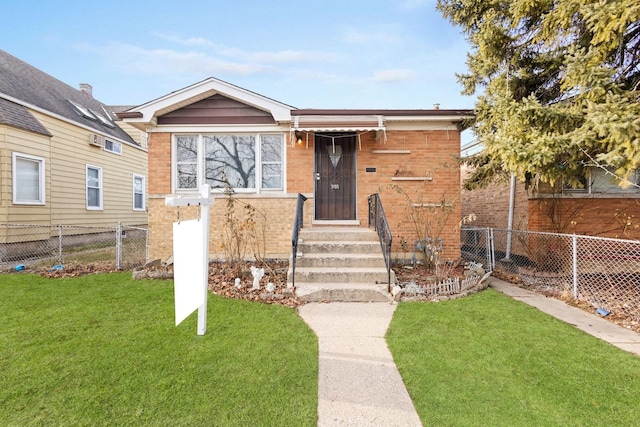 view of front of house with a front yard