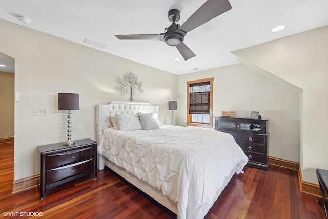 bedroom featuring dark wood-type flooring and ceiling fan