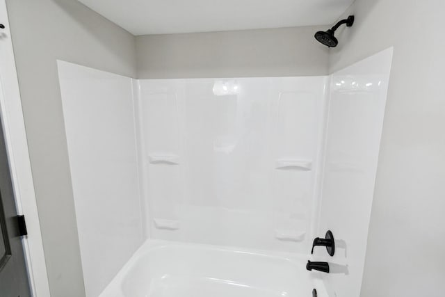 bathroom featuring bathtub / shower combination