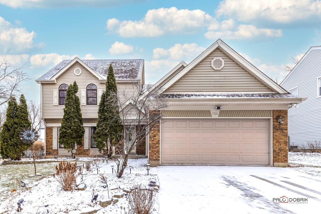 view of front of home featuring a garage