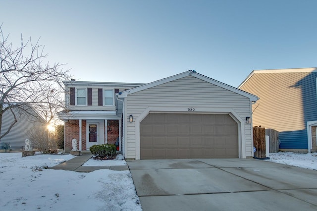 view of front facade featuring a garage