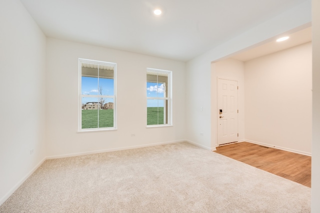 view of carpeted spare room