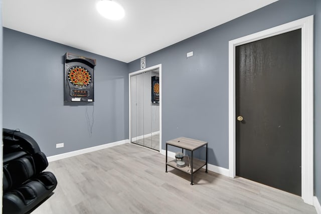 living area with light wood-type flooring