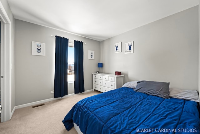 view of carpeted bedroom