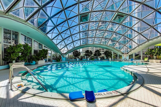 view of swimming pool