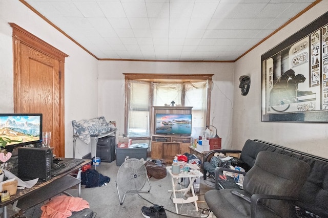 living room featuring ornamental molding and carpet