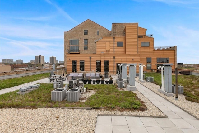 2545 S Dearborn St Unit 508, Chicago, IL 60616 - back of property featuring central air condition unit