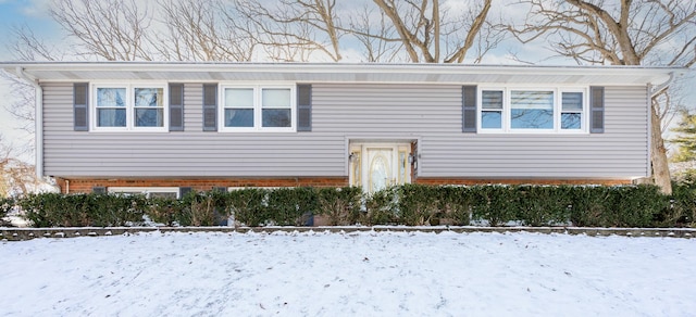 view of split foyer home