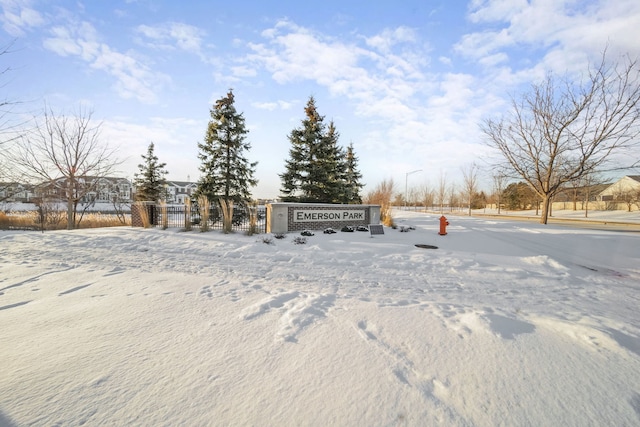 view of yard layered in snow