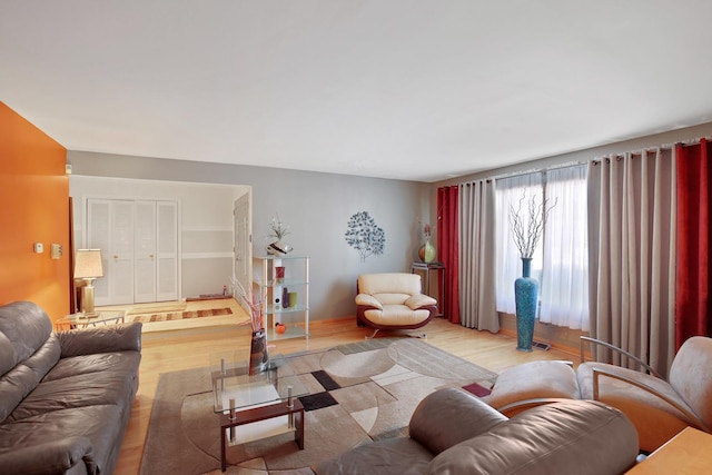 living area with light wood-type flooring