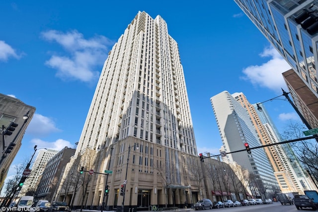 view of building exterior featuring a city view