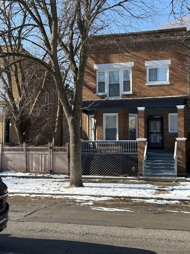 view of front of house featuring a porch