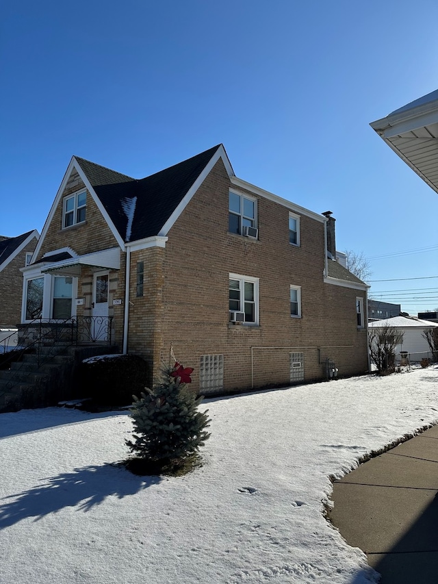 view of property exterior