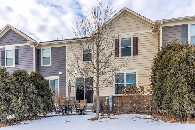 view of townhome / multi-family property